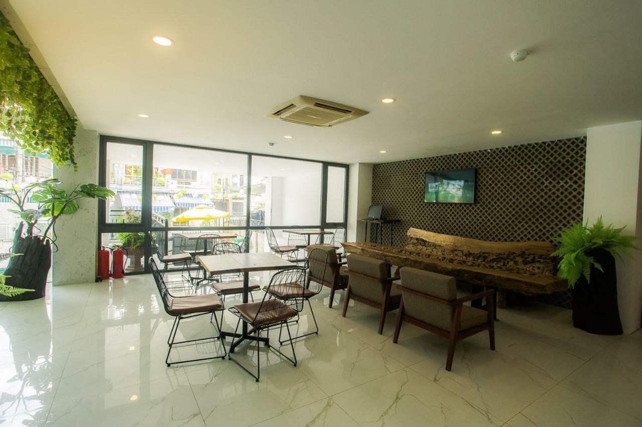 Lava Hotel Nha Trang Exterior foto